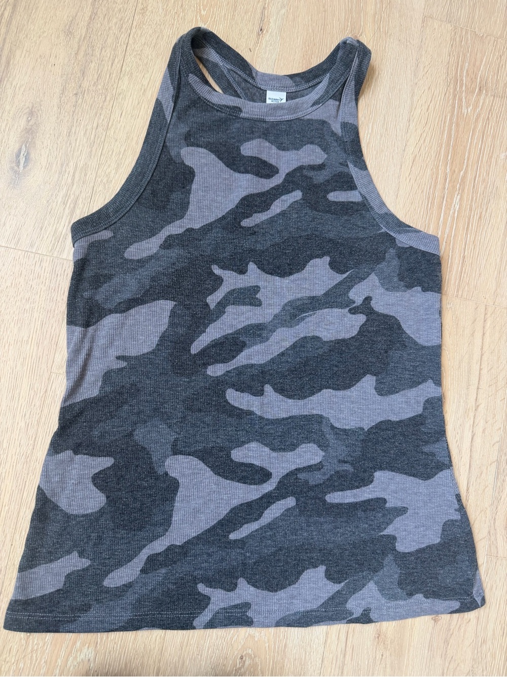 Y2K Camo Ribbed Racerback Tank Top | Old Navy Active | S